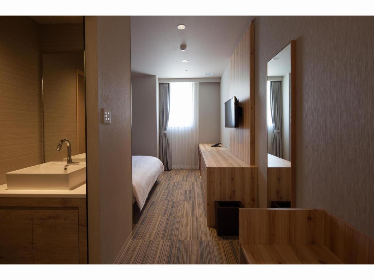 Y'S Cabin&Hotel Naha Kokusai Street Esterno foto