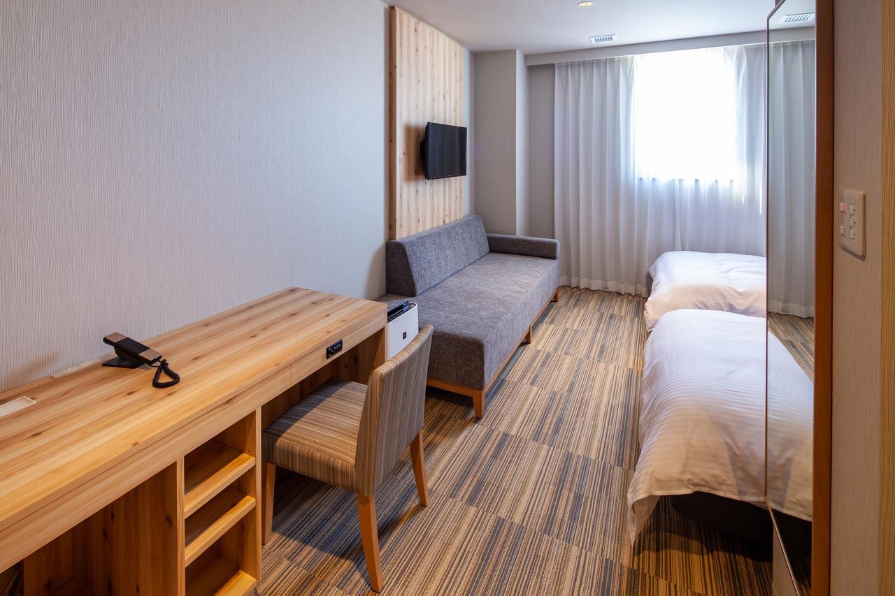 Y'S Cabin&Hotel Naha Kokusai Street Esterno foto