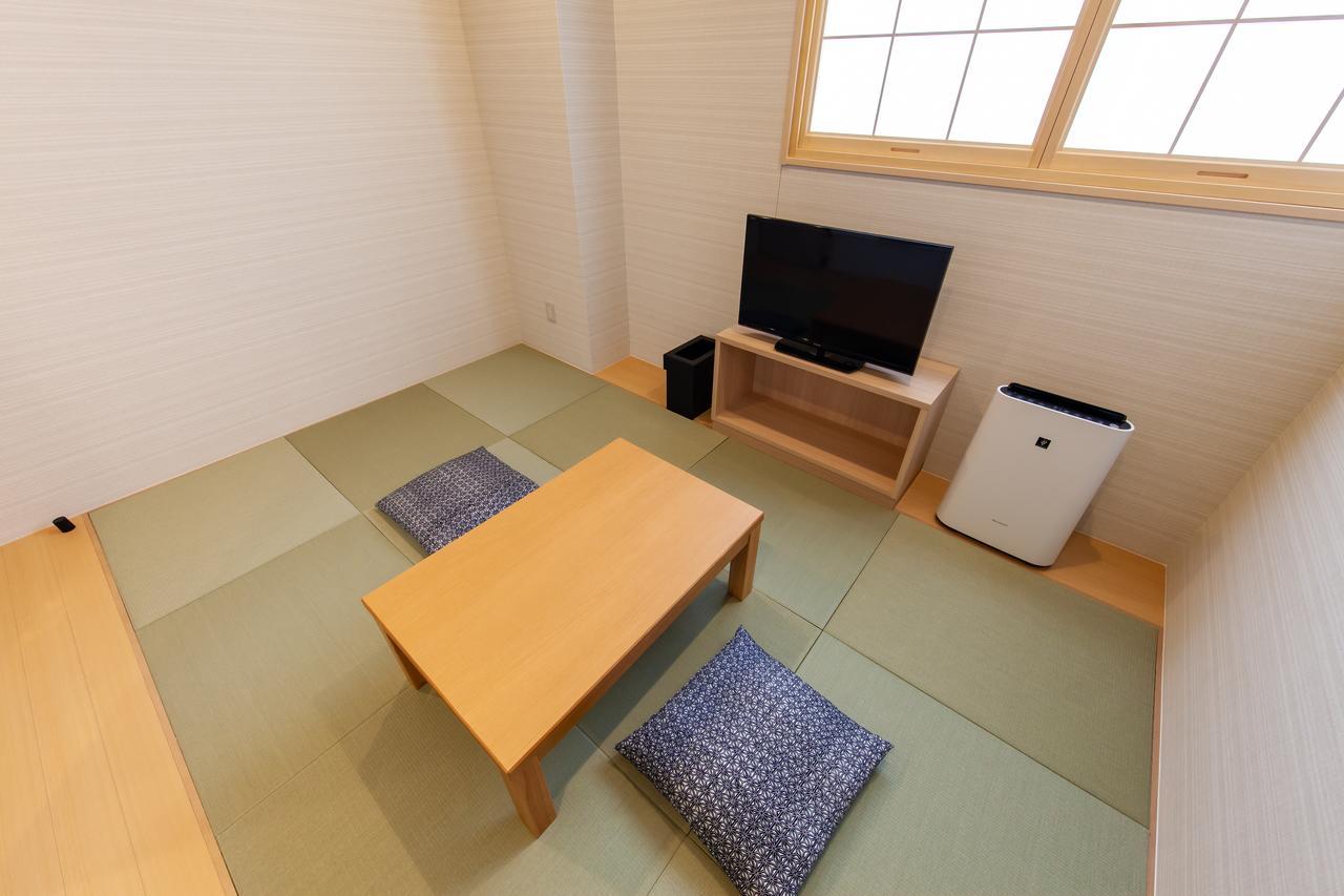 Y'S Cabin&Hotel Naha Kokusai Street Esterno foto