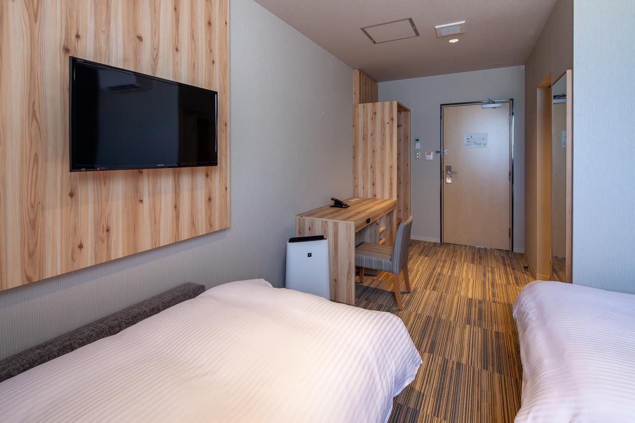 Y'S Cabin&Hotel Naha Kokusai Street Esterno foto