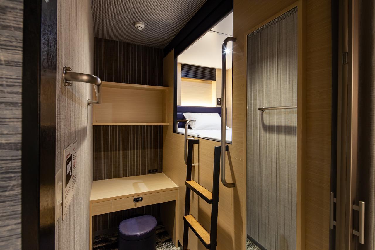 Y'S Cabin&Hotel Naha Kokusai Street Esterno foto